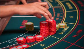 Tampilan permainan slot Nolimit City di hahawin menampilkan gulungan, simbol, dan antarmuka kontrol taruhan